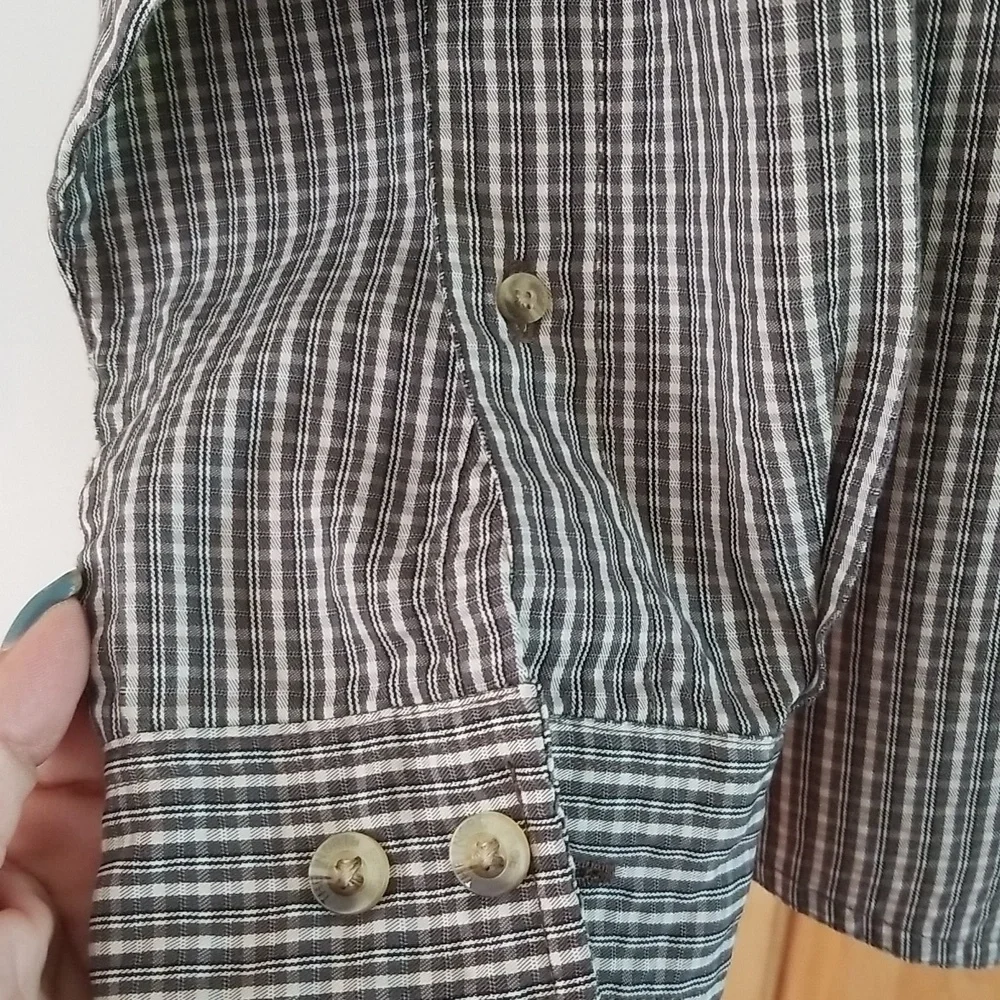NORTHFACE Button Down Roll Tab Sleeve Mens Shirt Size Medium